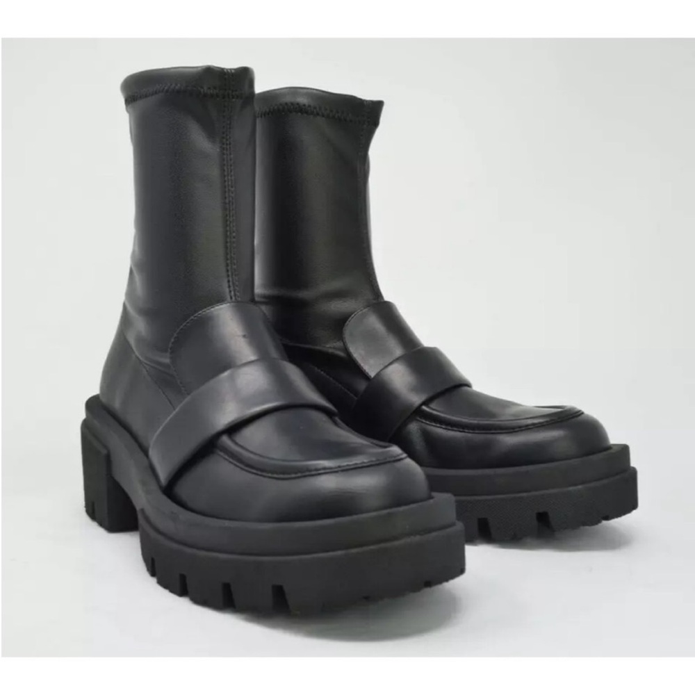 Women's Black Equitare loafer Leather Booties size 38